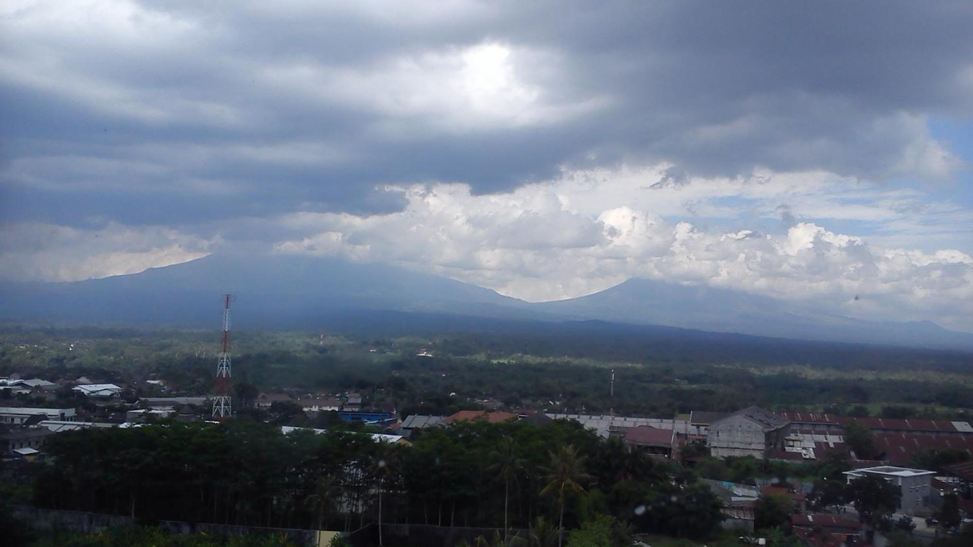 Atria Hotel Magelang Dış mekan fotoğraf