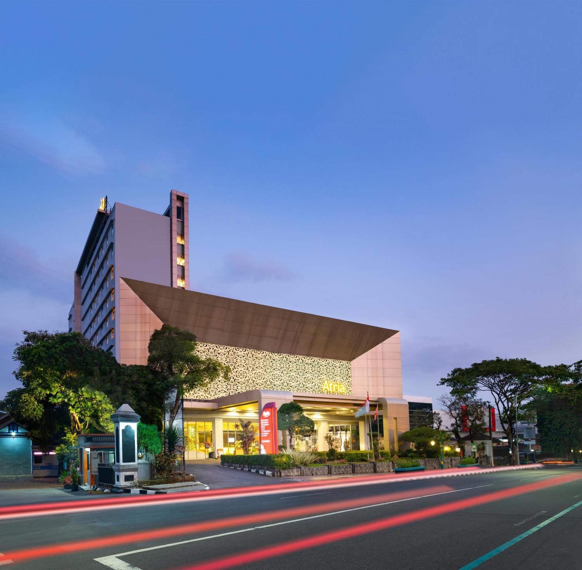 Atria Hotel Magelang Dış mekan fotoğraf