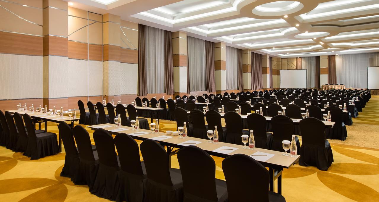 Atria Hotel Magelang Dış mekan fotoğraf